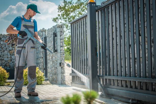 Best Driveway Pressure Washing  in Fort Shawnee, OH